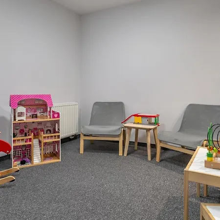 Rentplanet - Gorace Zrodla Apartment *