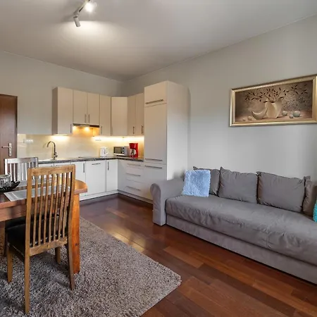 Rentplanet - Gorace Zrodla