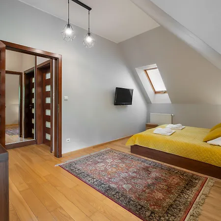 Rentplanet - Gorace Zrodla Apartmán *