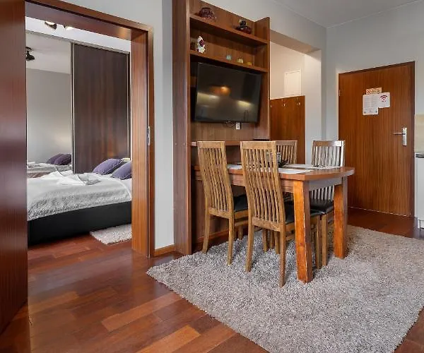 Rentplanet - Gorace Zrodla شقة *